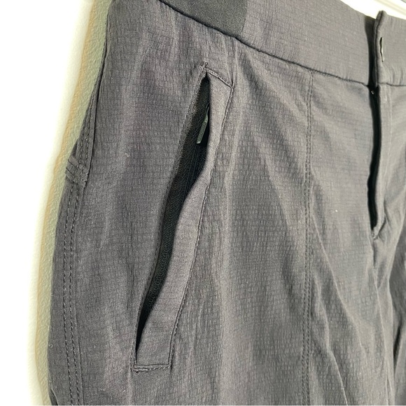 Athleta Black Trekkie Bermuda Shorts - Picture 3 of 14